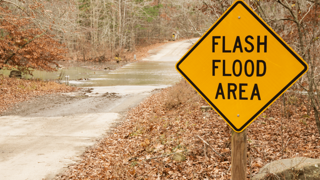 Flash flood area sign
